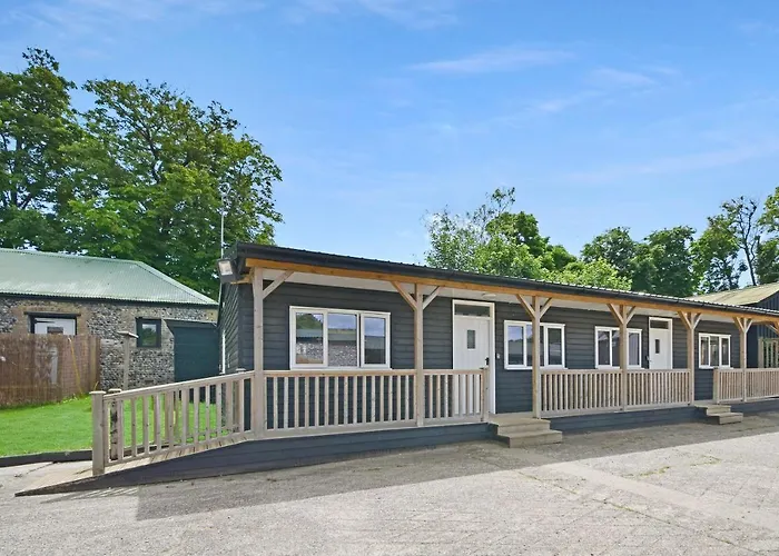 The Cow Shed At Quex Park Estate